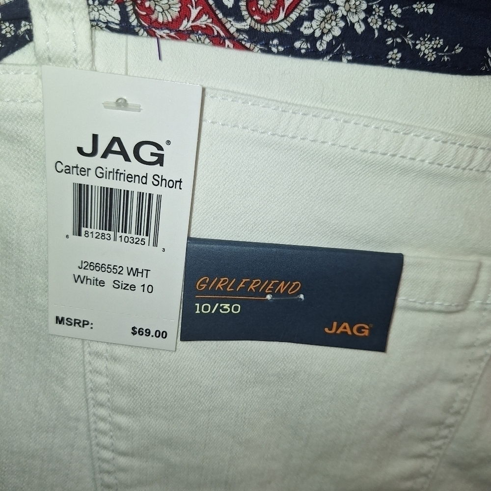 🌟 Jag Carter Girlfriend Shorts With Belt Size 10 NWT - Picture 5 of 7